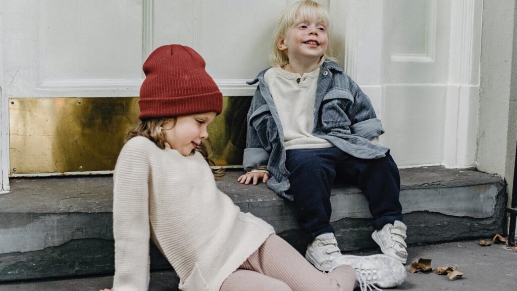 Lana Grossa Strickanleitung Kinderpullover als PDF herunterladen