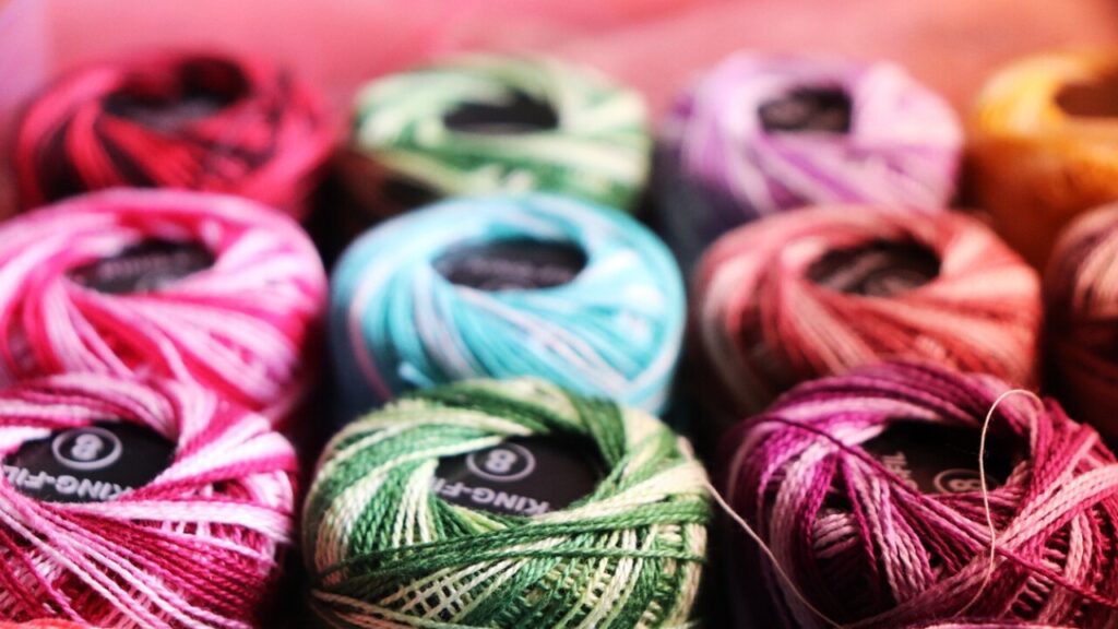 Strickanleitung für Mützen – kostenloses PDF zum Download