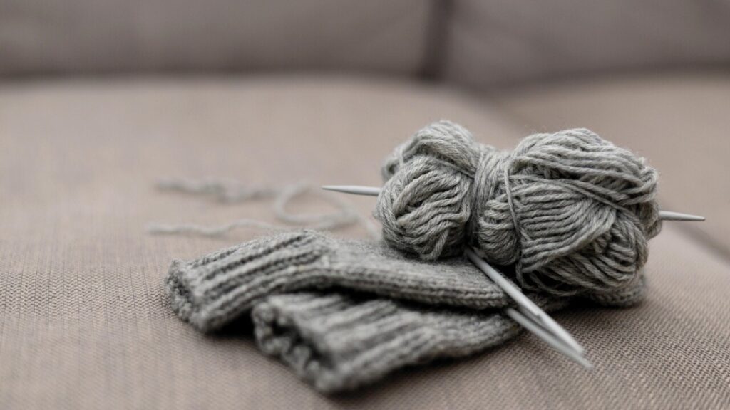 Bettsocken Strickanleitung kostenlos als PDF herunterladen